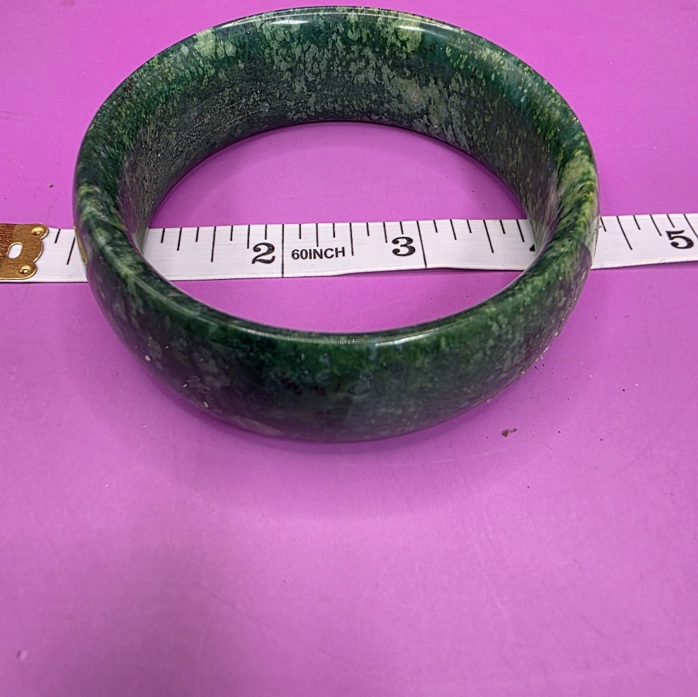 Estate Chinese Green Jade Wide Bangle Bracelet - Picture 7 of 9